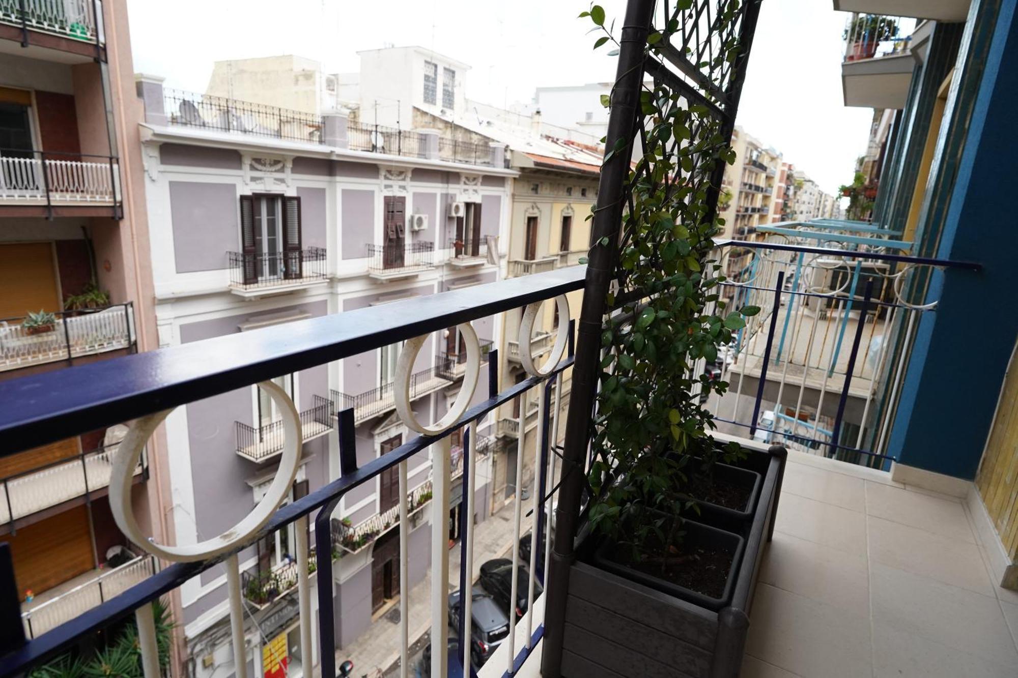 Abate Gimma Apartment 10 Minutes From St Nicholas Cathedral Bari Ngoại thất bức ảnh