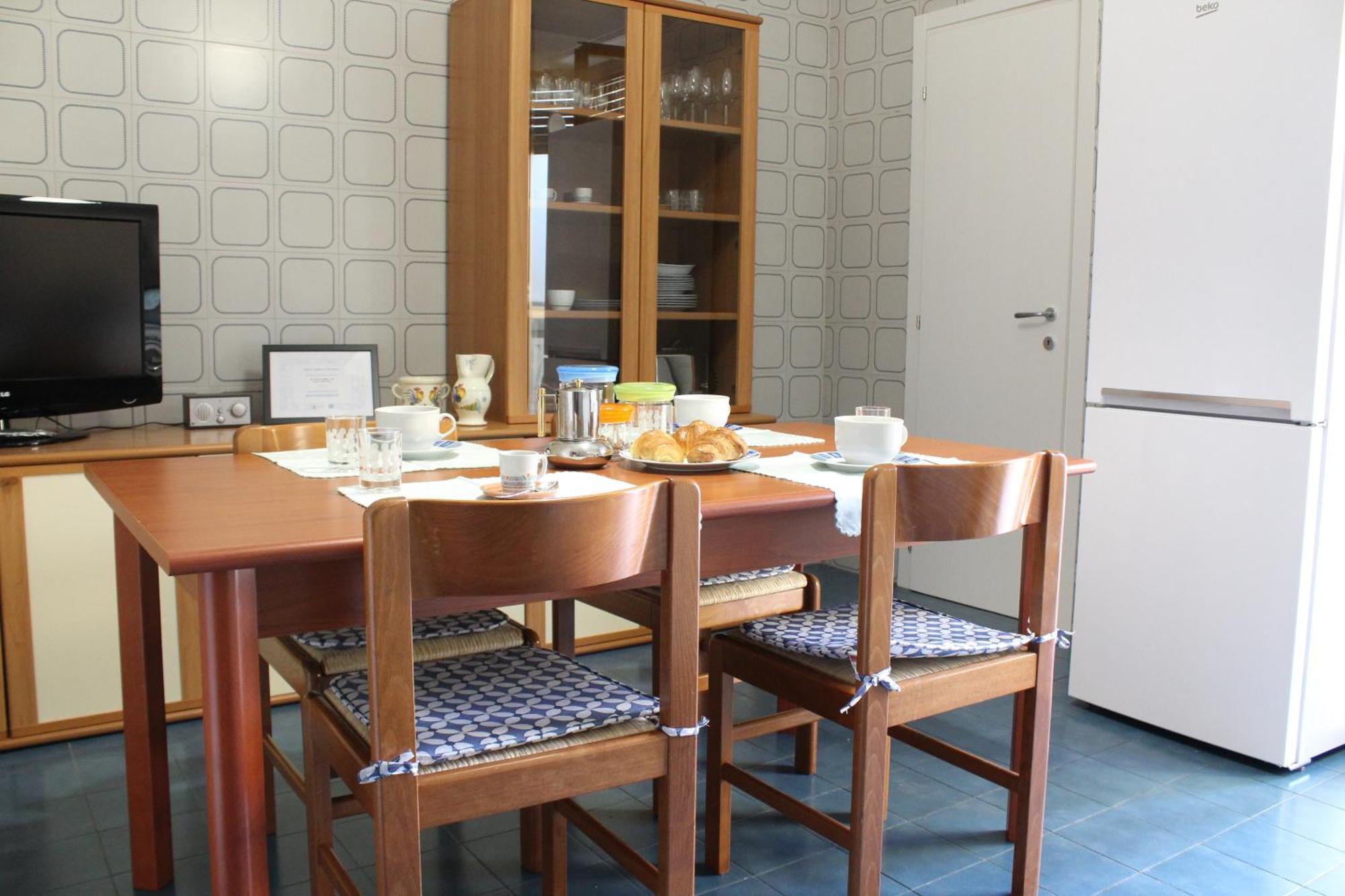 Abate Gimma Apartment 10 Minutes From St Nicholas Cathedral Bari Ngoại thất bức ảnh